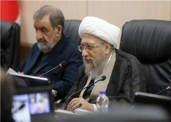 آملی لاریجانی: دولت برنامه جامع سیاستهای کلی توسعه دریامحور را به مجمع ارائه کند