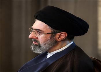 رهبر انقلاب: دشمن بهدنبال پارهپاره شدن امّت اسلام است، هر کاری که به تفرقه بین مسلمانان بینجامد مقصود دشمن را سامان داده است