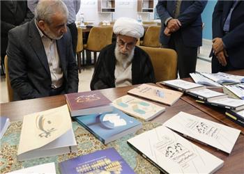 بازدید آیت الله جنتی از تازهترین دستاوردهای علمی پژوهشکده شورای نگهبان