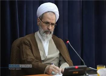تسلیت آیت الله اعرافی در پی درگذشت پدر شهید سپهبد موسوی